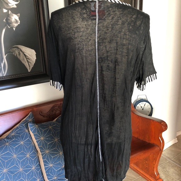 EUC Women’s Edin (Expect the Unexpected) Asymmetrical Blouse - Picture 4 of 6